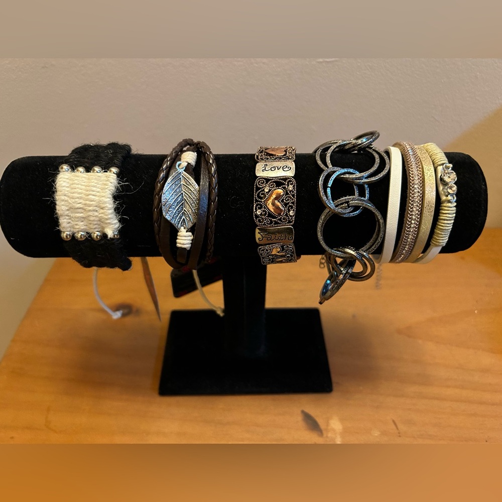 5 Piece Paparazzi Bracelet set